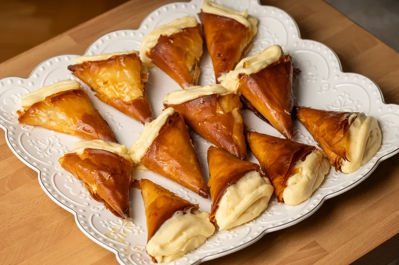Trigona panoramatos – domaći kolač, Beograd | Sugar Kisses